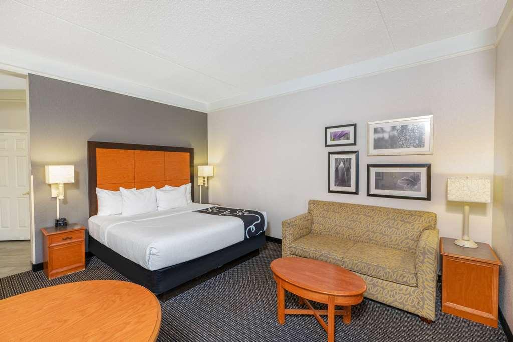 Hotel La Quinta By Wyndham Pueblo Zimmer foto